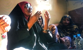 Nafissa hosts a session of the ‘Rasmy’ women’s association in Djibouti City.  Photo-UNFPA Djibouti